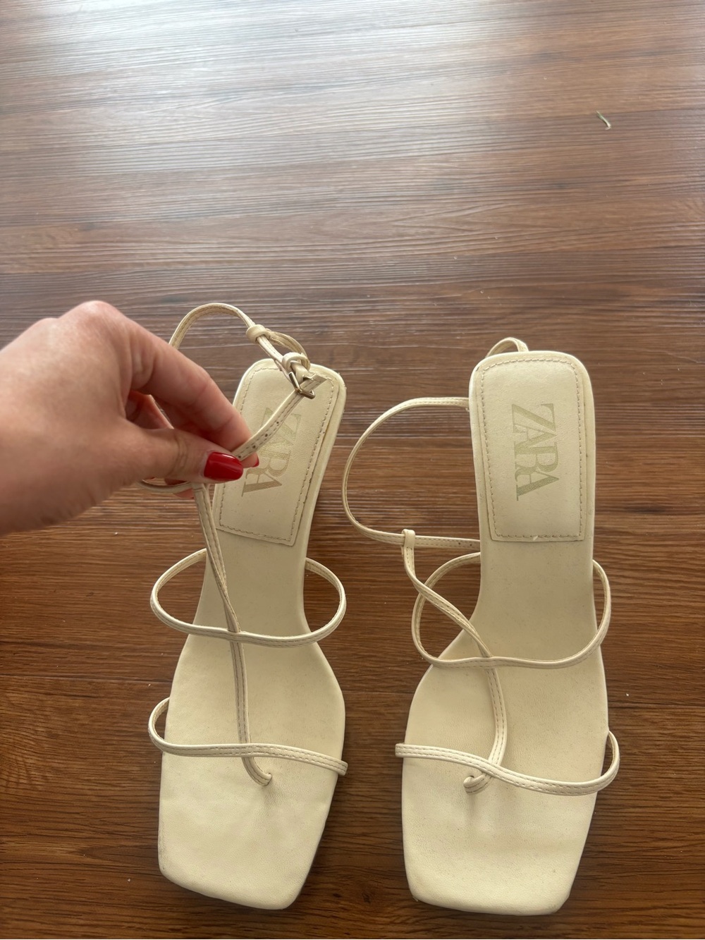 ZARA white heels - Picture 2 of 4